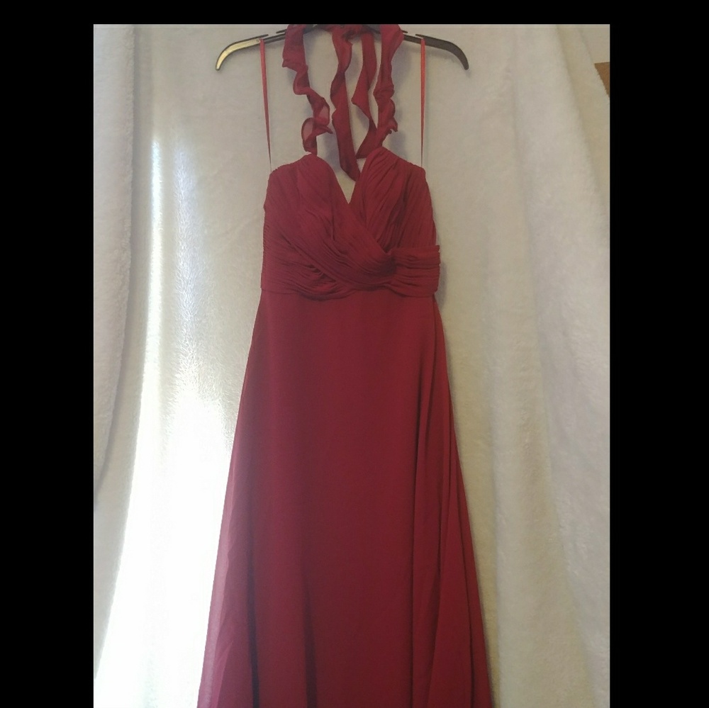 Dress - Picture 2 of 3